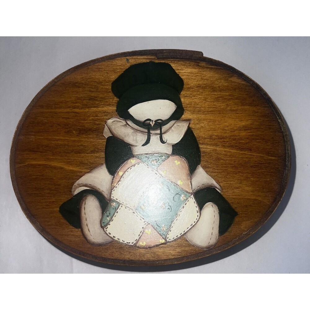 AMISH WOODEN BOX..Oval Hand Painted Amish Girl Faceless Doll